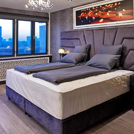 Luxury Rooms *